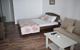 Вила “Здравец”